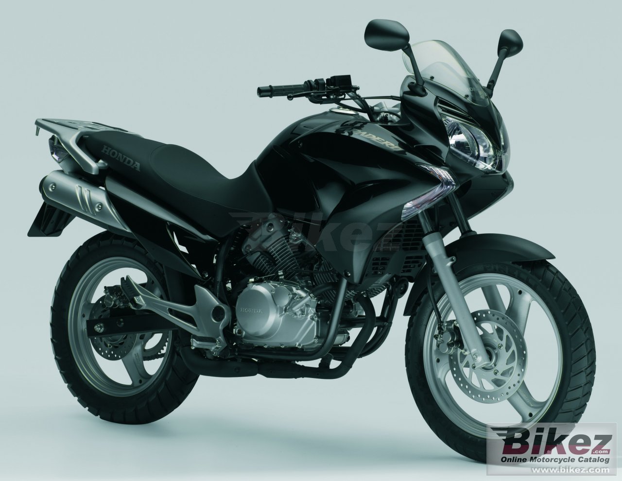 Big Honda xl125v varadero picture and wallpaper from Bikez.com